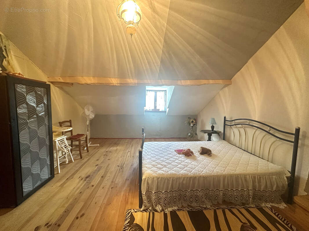 Maison à EYMET