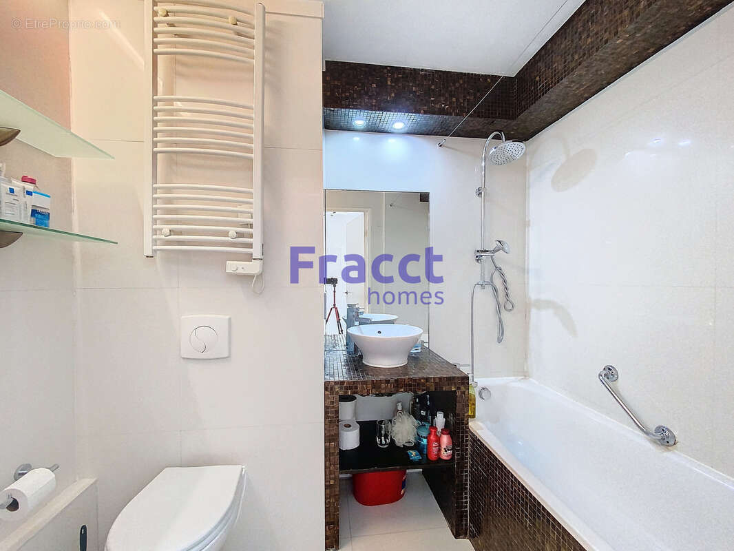 Appartement à BEAUSOLEIL