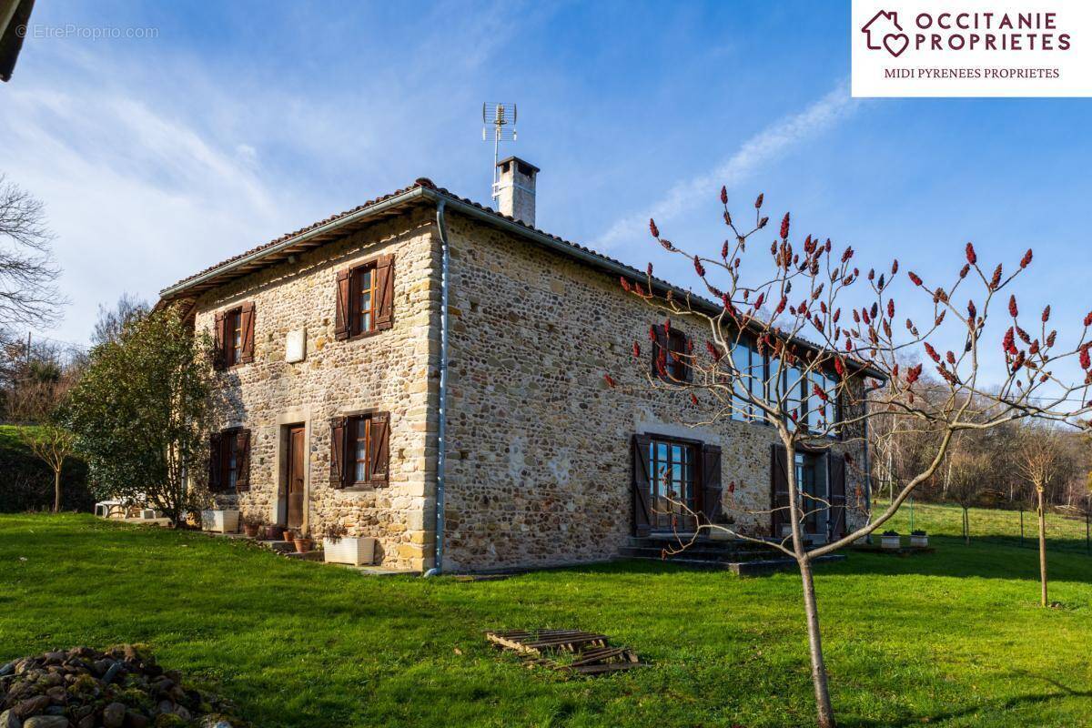 Maison à MARTRES-TOLOSANE