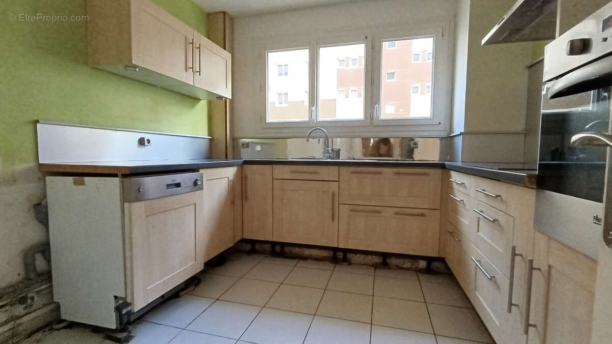 Appartement à PETIT-COURONNE