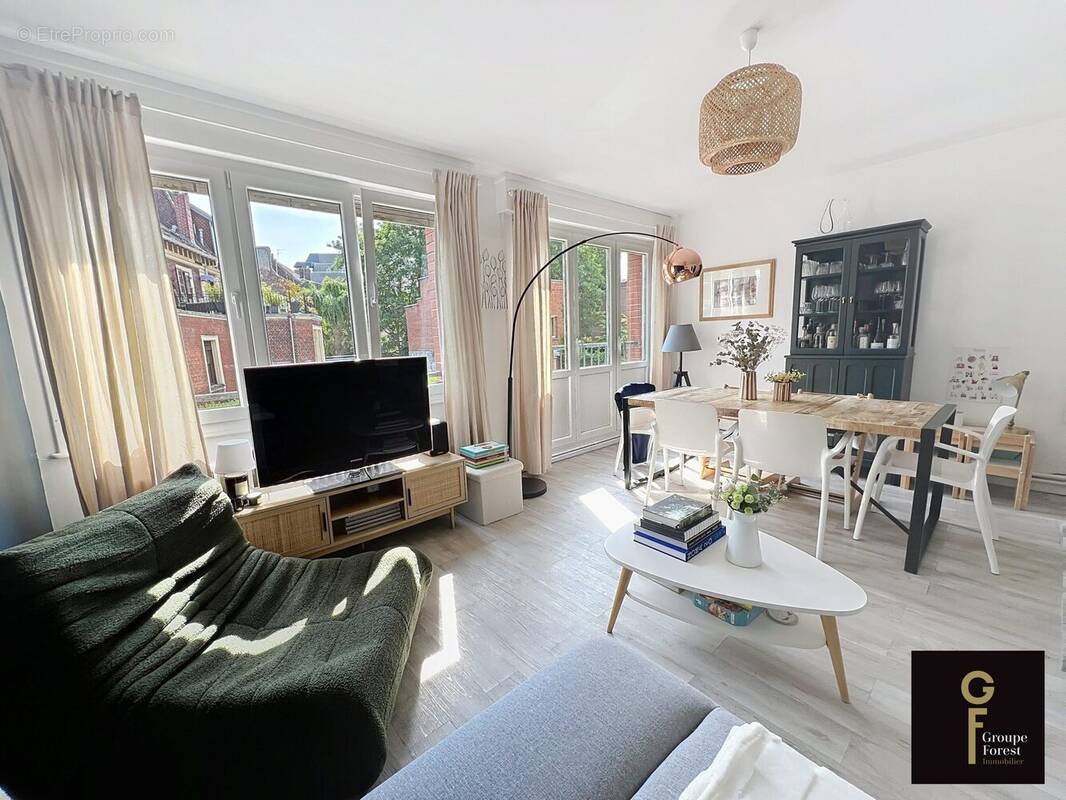 Appartement à LA MADELEINE