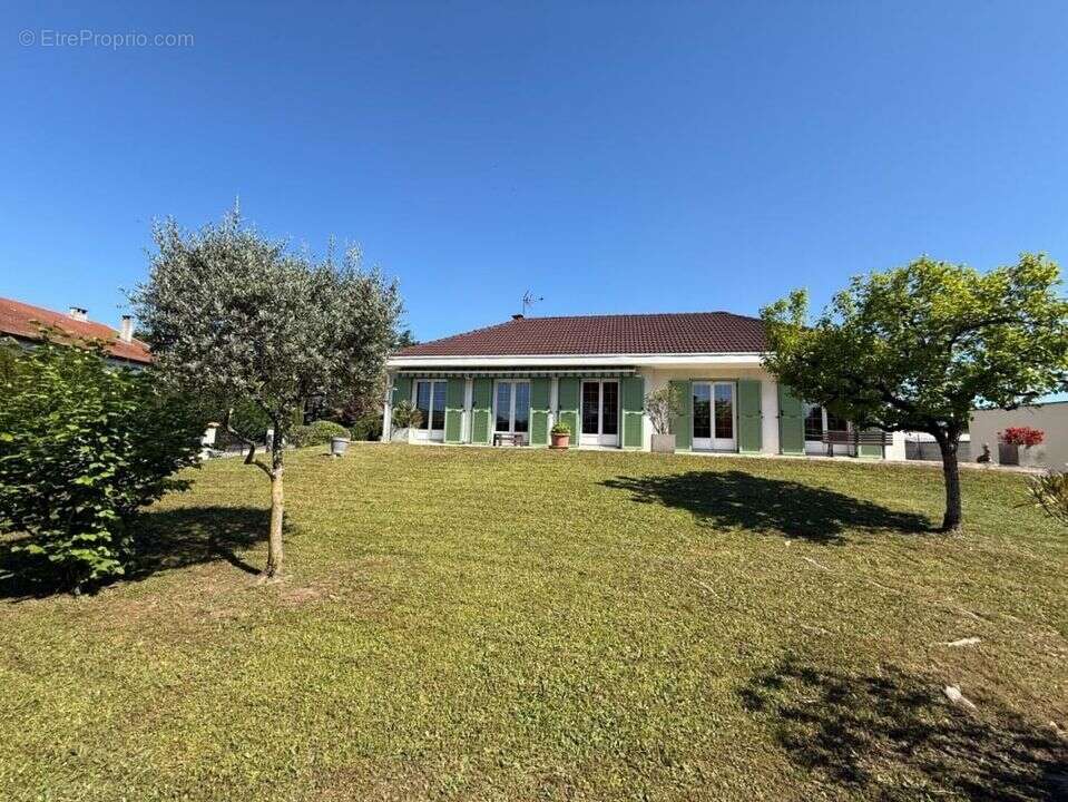 Maison à ROMANS-SUR-ISERE