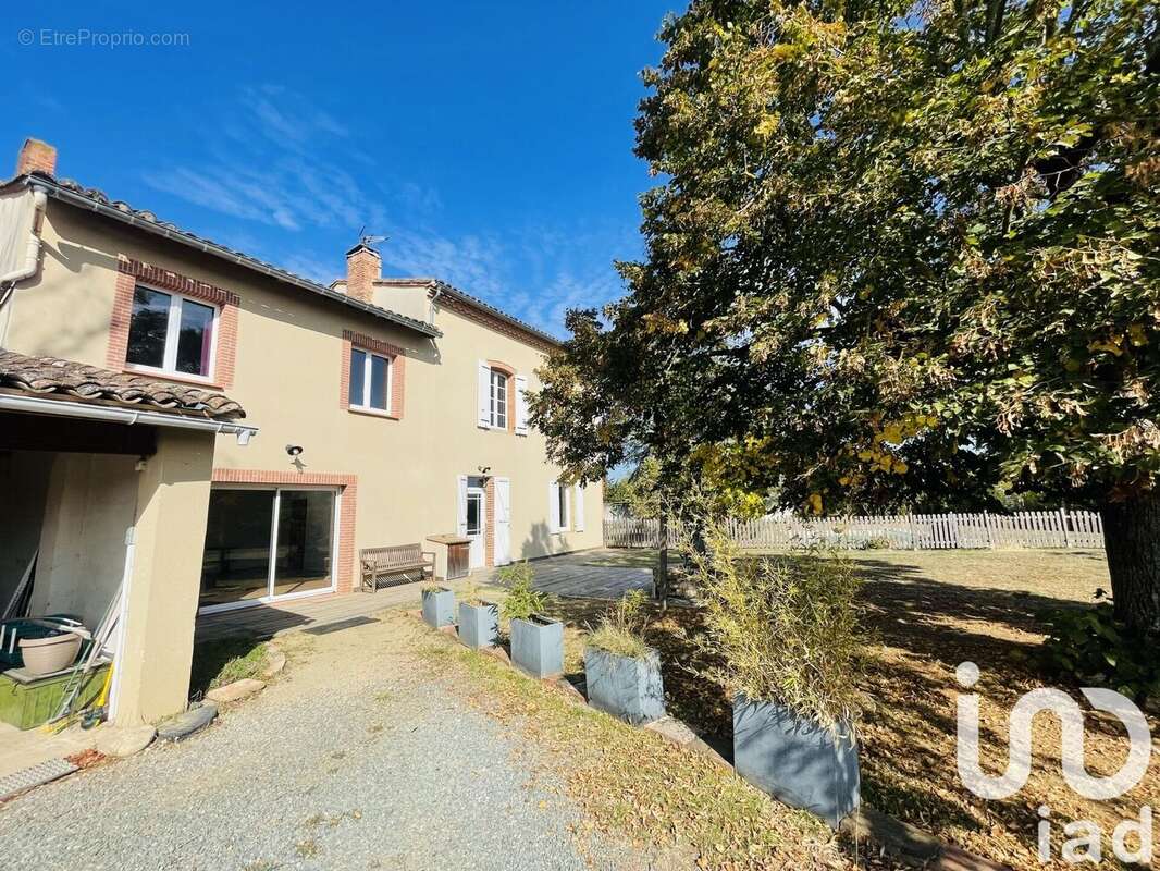 Photo 4 - Maison à LAGRAVE