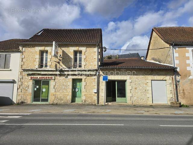 Maison à LEMBRAS