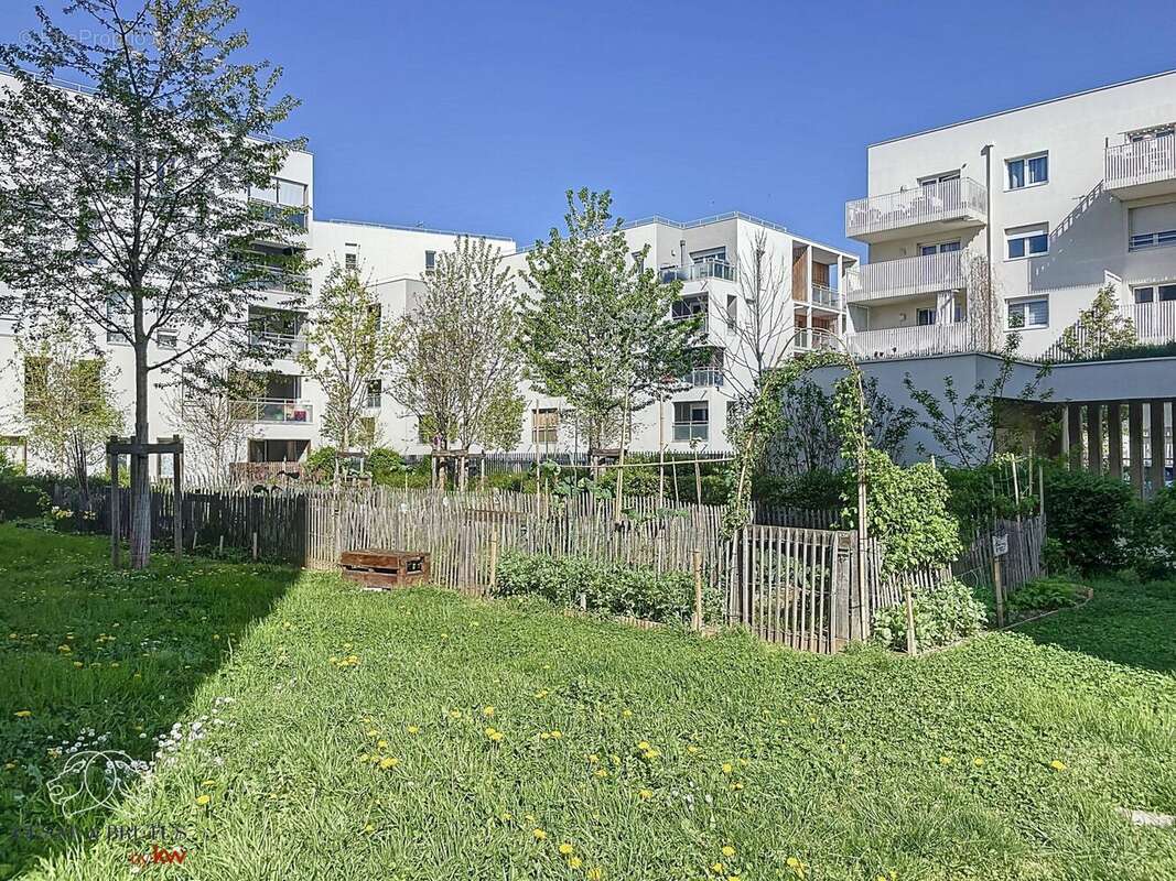 Appartement à VAULX-EN-VELIN