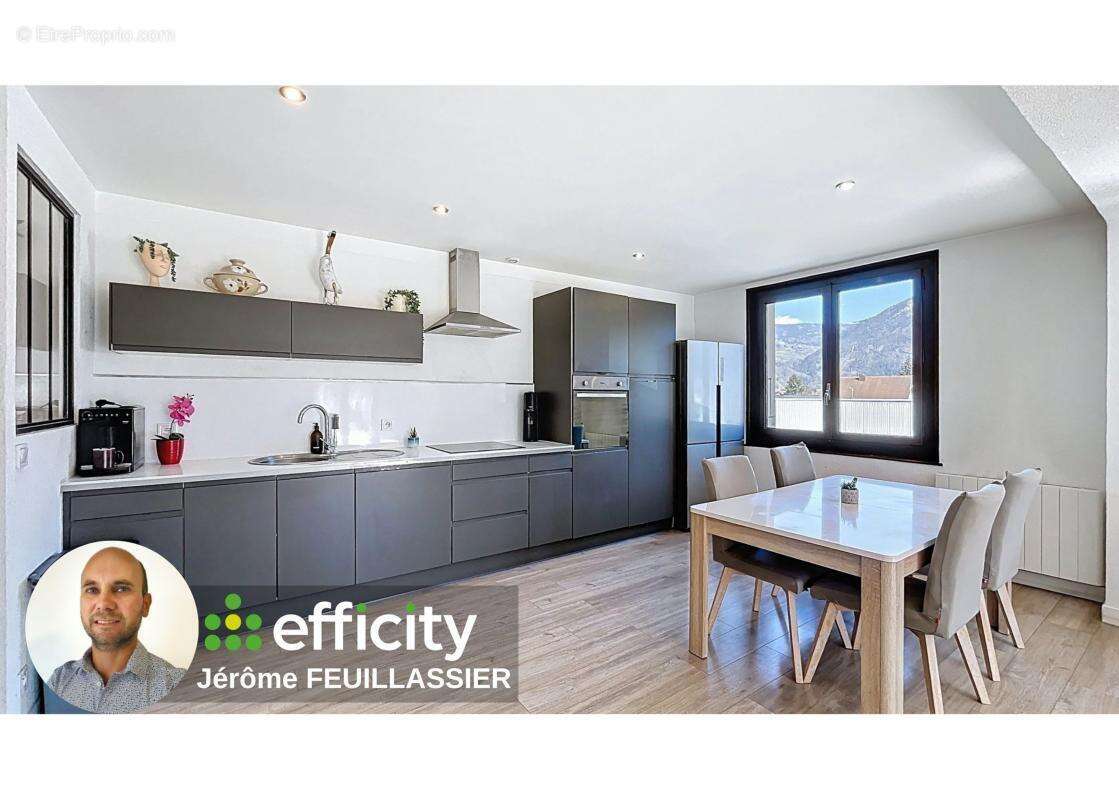 Appartement à SCIONZIER