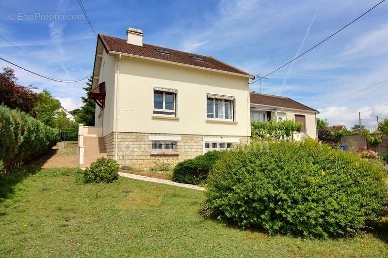 Maison à LIMAY