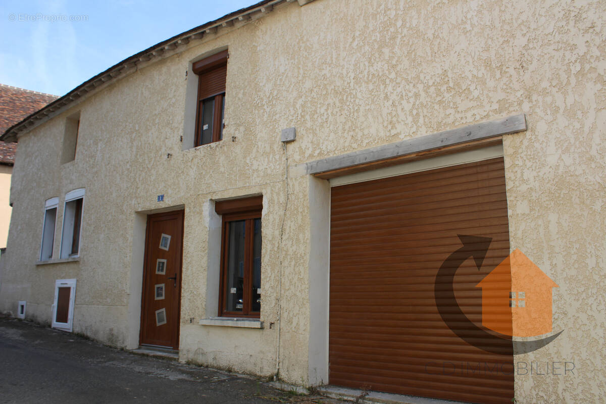 Appartement à MONTLANDON