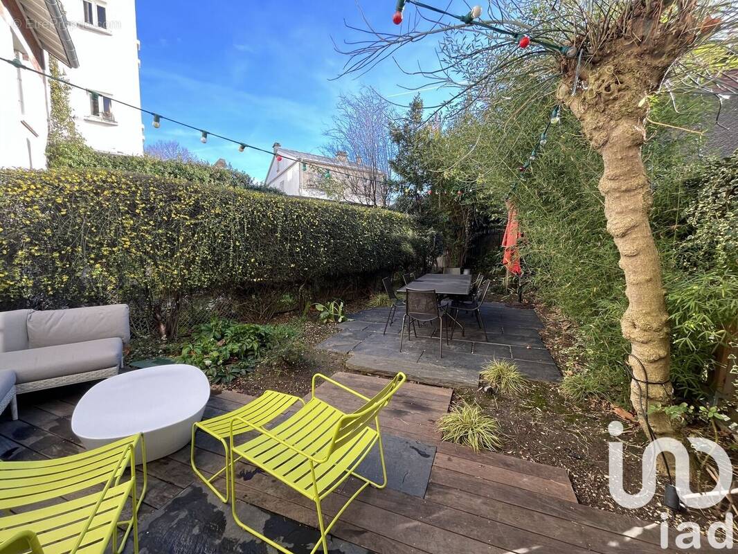 Photo 1 - Maison à PARIS-19E