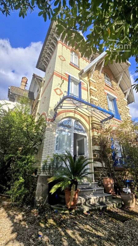 Maison à NEUILLY-PLAISANCE