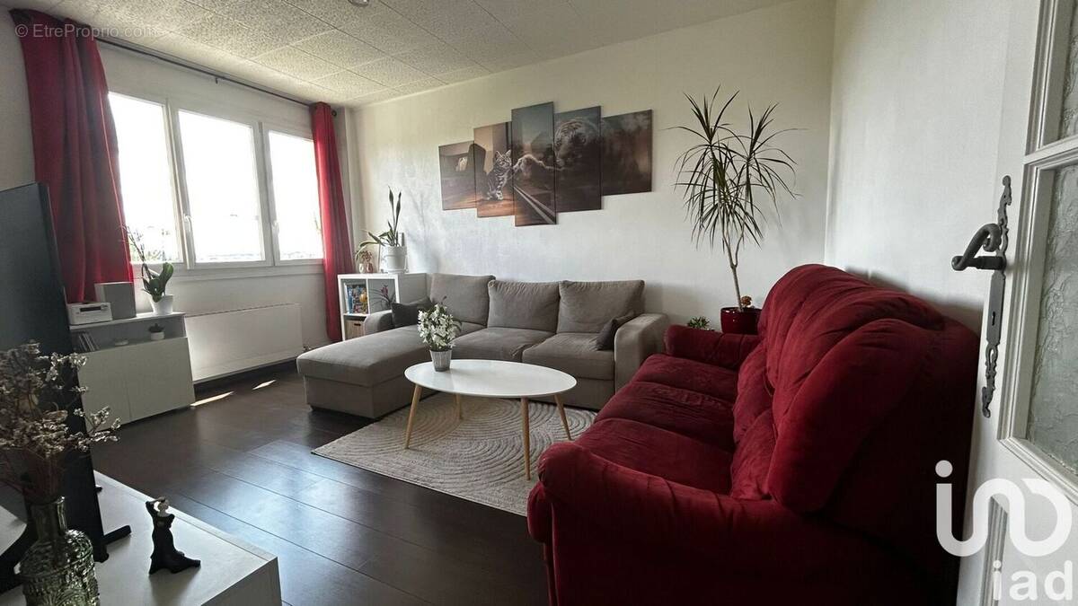 Photo 1 - Appartement à CORBAS