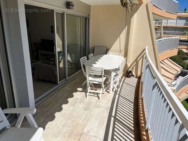 Appartement à MANDELIEU-LA-NAPOULE