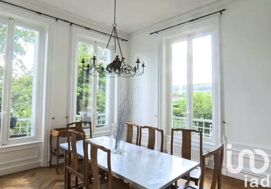 Photo 3 - Appartement à CHAZAY-D&#039;AZERGUES