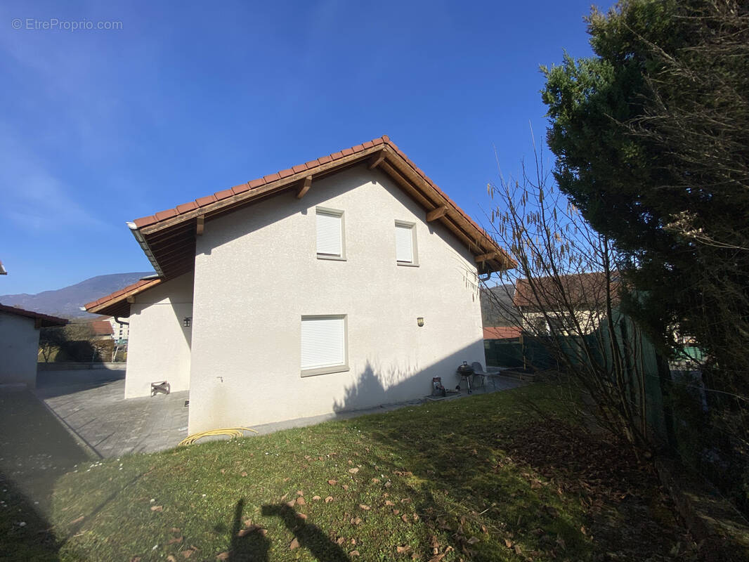 Maison à BELLEGARDE-SUR-VALSERINE