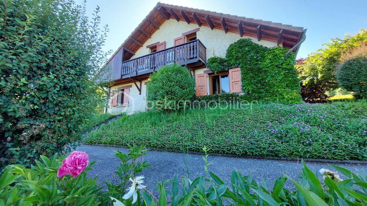 Maison à PONTCHARRA