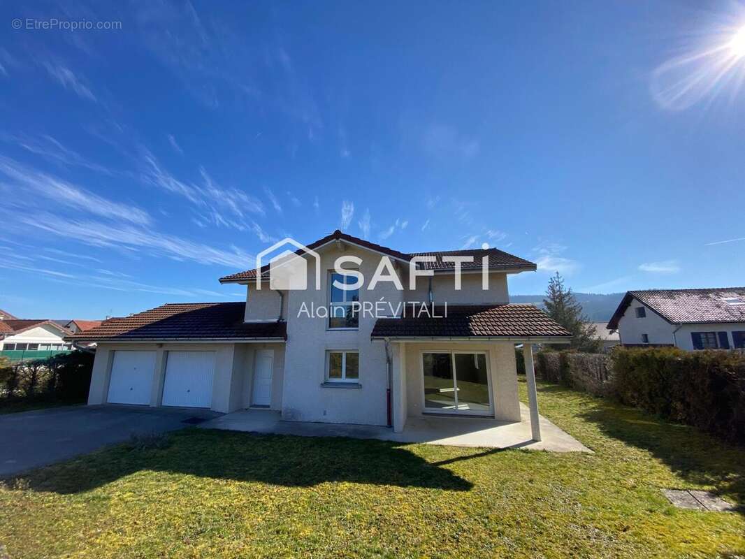 Photo 1 - Maison à IZERNORE