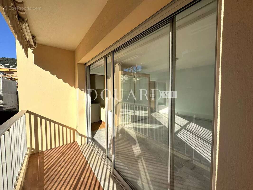 Appartement à ROQUEBRUNE-CAP-MARTIN