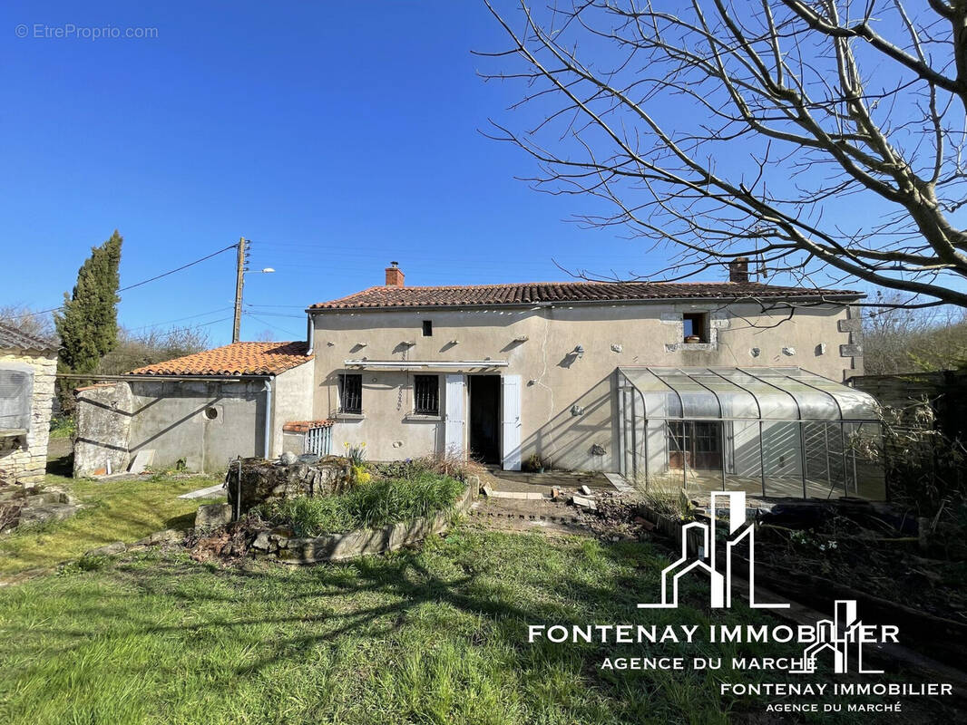 Maison à FONTAINES