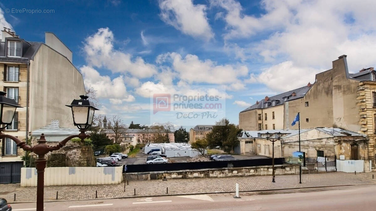 Appartement à VERSAILLES