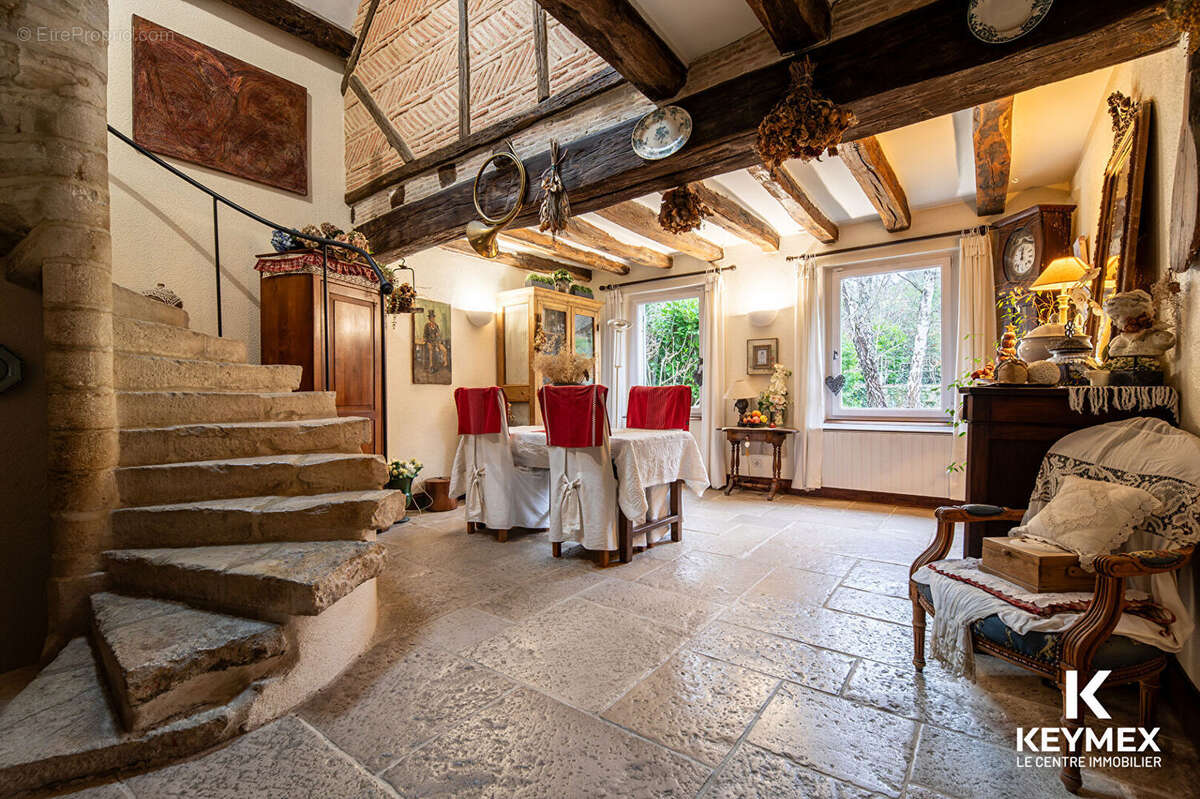 Maison à VIARMES