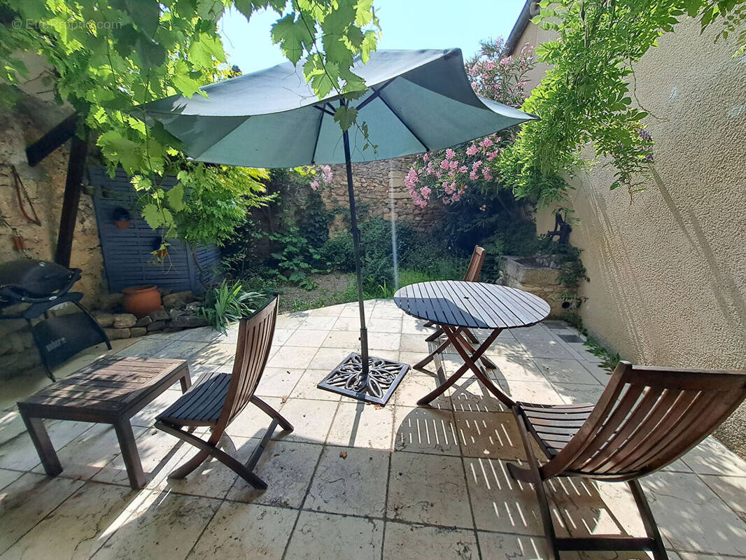 Maison à MALAUCENE