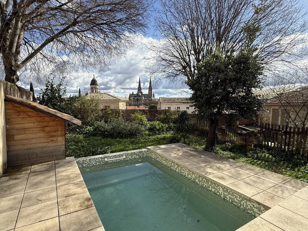 Appartement à NIMES