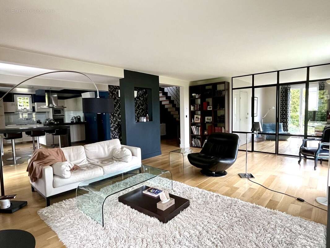 Maison à MARGENCY