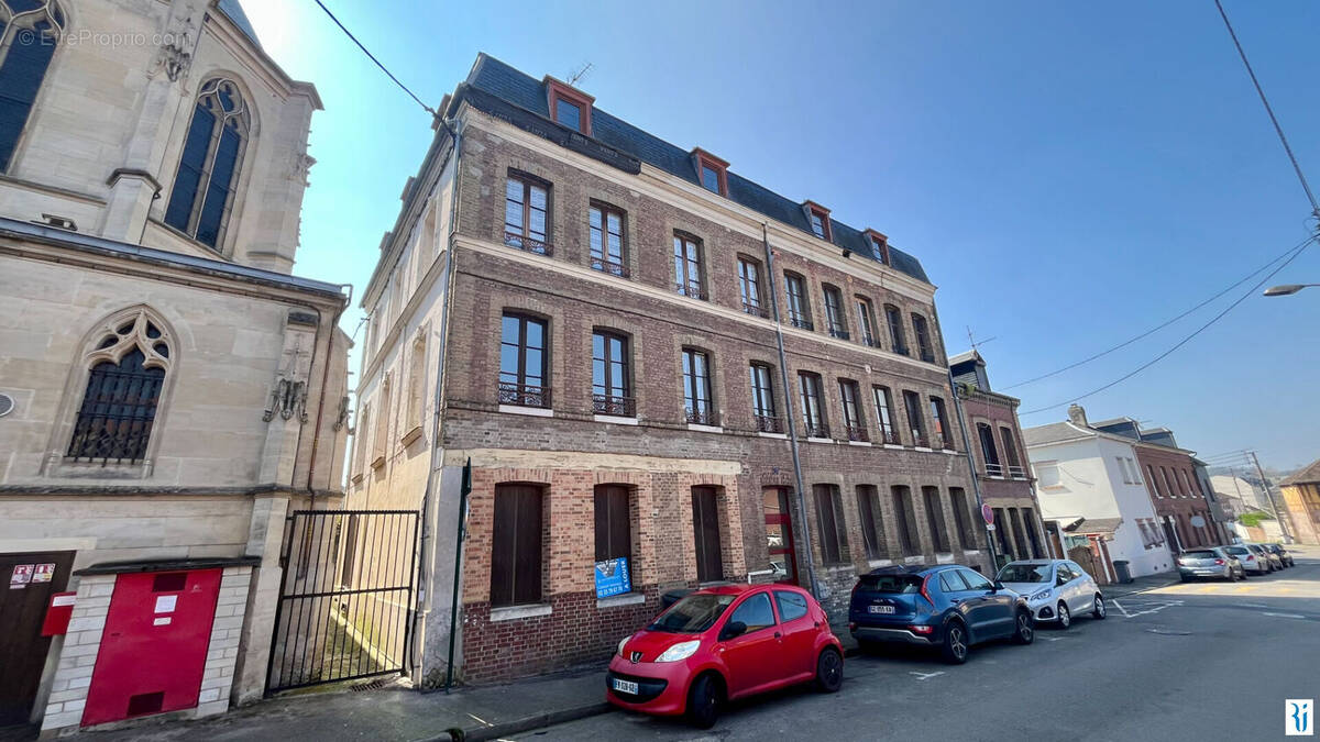 Appartement à CAUDEBEC-LES-ELBEUF