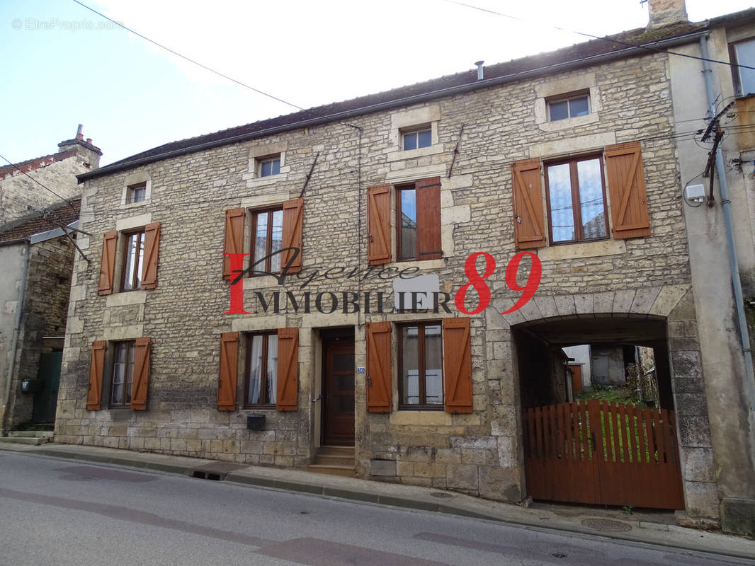 Maison à LAIGNES