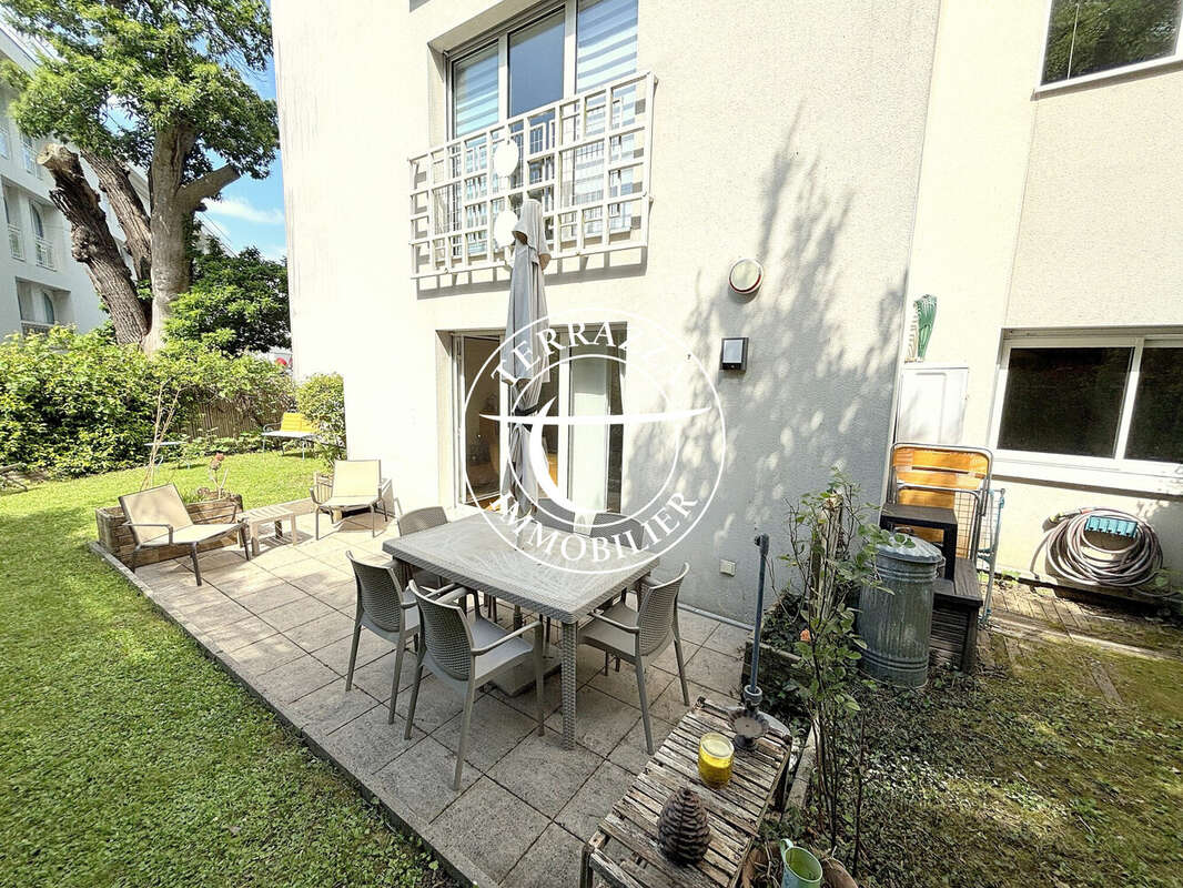 Appartement à LA CELLE-SAINT-CLOUD