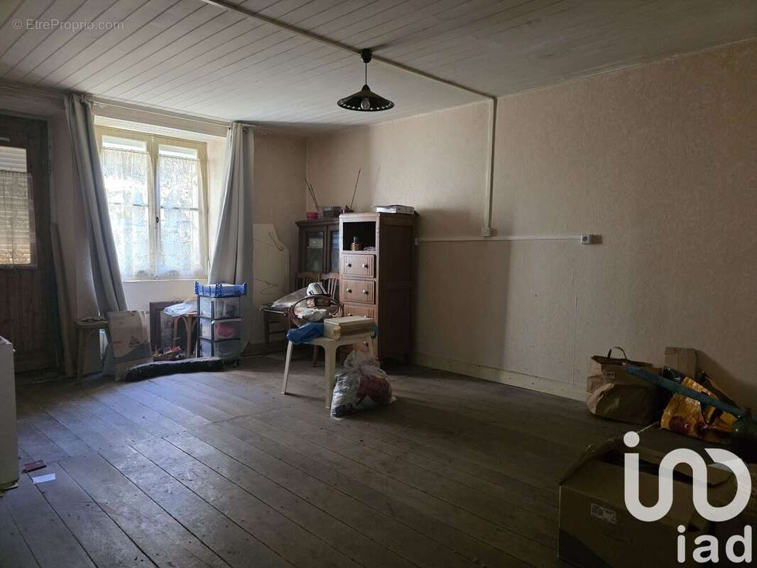 Photo 3 - Maison à ARC-EN-BARROIS