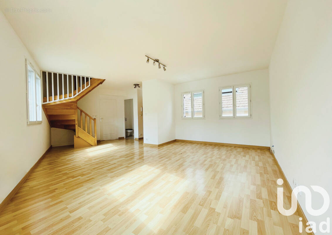 Photo 1 - Appartement à VILLIERS-SUR-MARNE