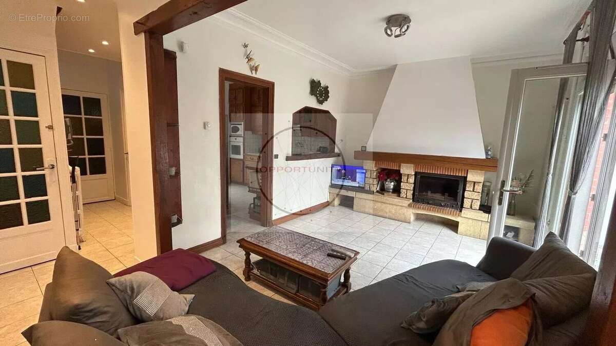 Maison à FONTENAY-SOUS-BOIS
