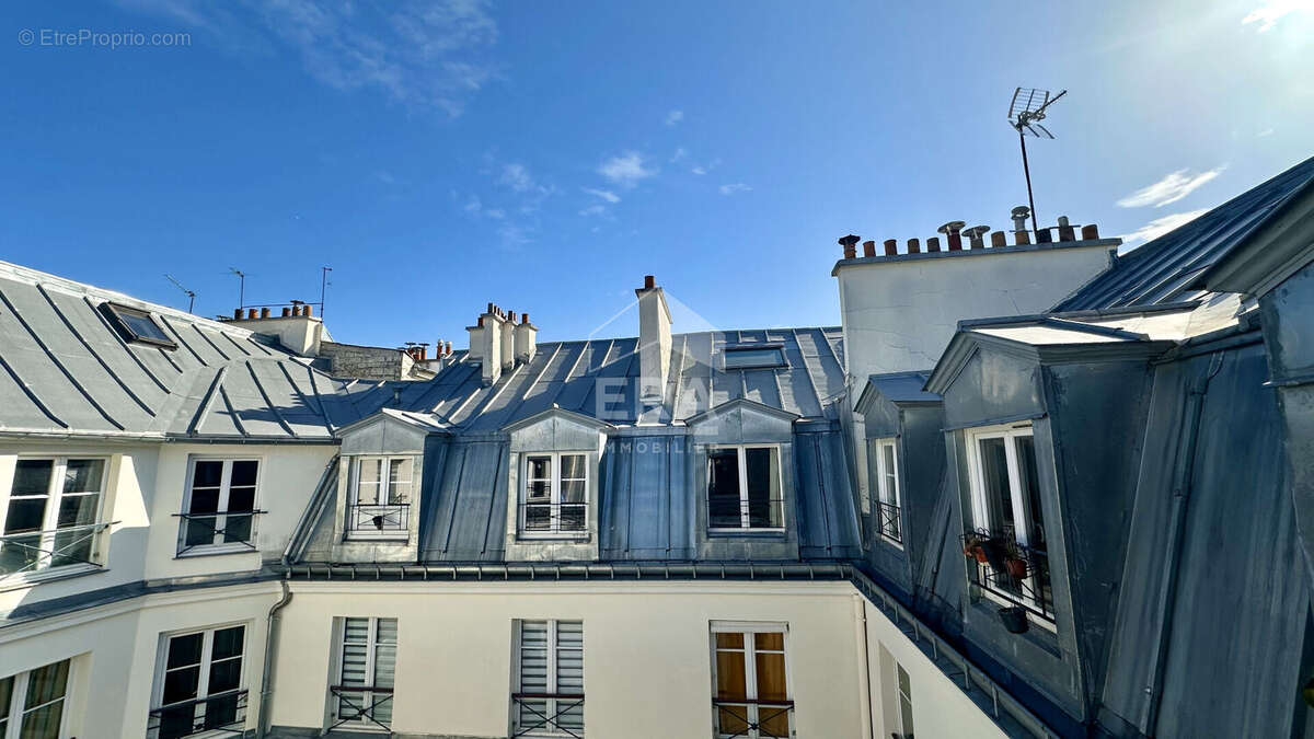 Appartement à PARIS-10E