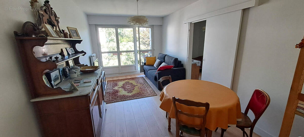 Appartement à YERRES