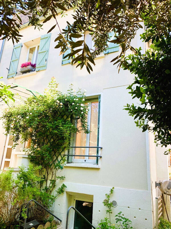 Maison à BOIS-COLOMBES