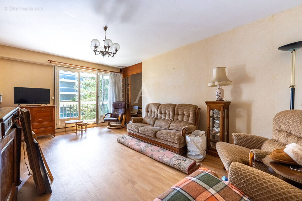 Appartement à SAINT-GRATIEN