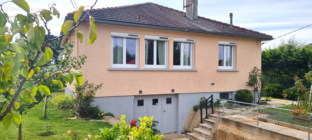 Maison à THOUROTTE