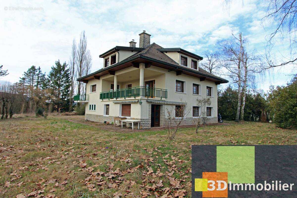 MAISON A VENDRE PROCHE CLAIRVAUX-LES-LACS - Maison à CLAIRVAUX-LES-LACS