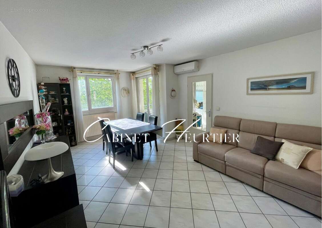 Appartement à ECHIROLLES