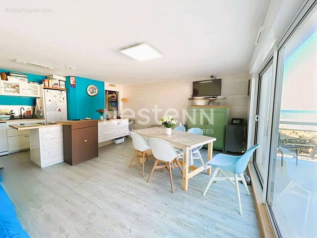 Appartement à CAMIERS