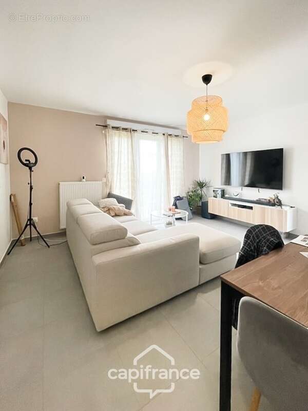 Appartement à CLAYE-SOUILLY