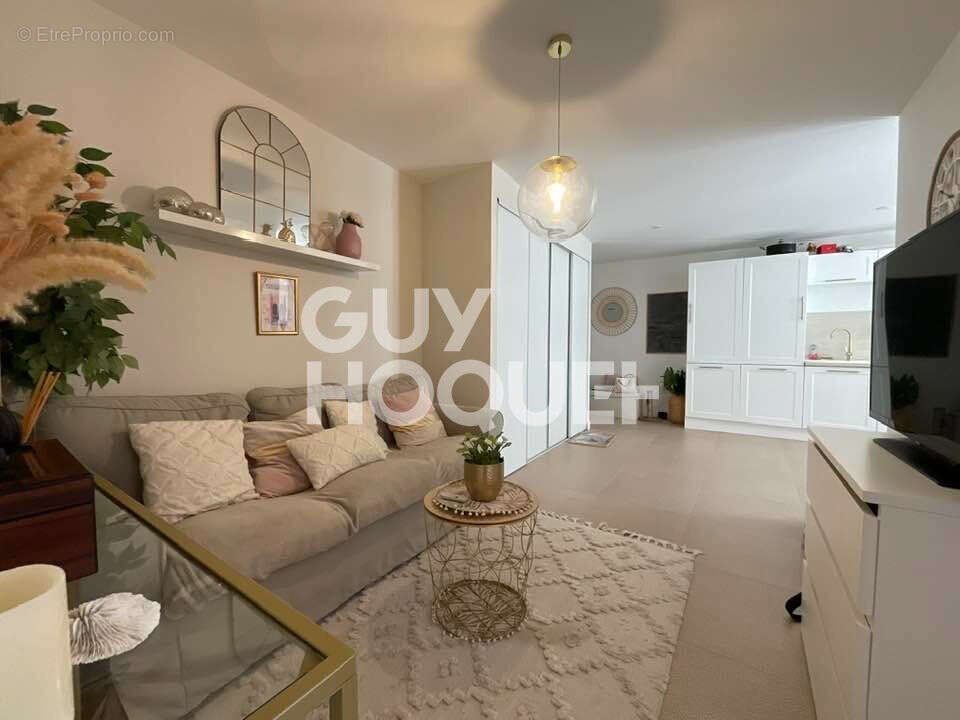Appartement à FONTAINE-DE-VAUCLUSE