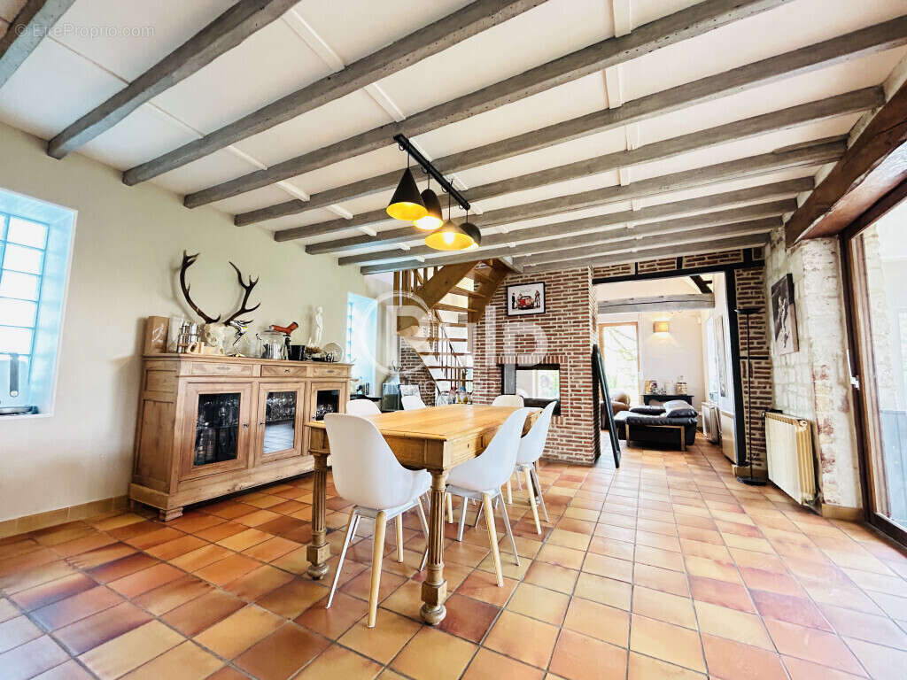 Maison à ACQ