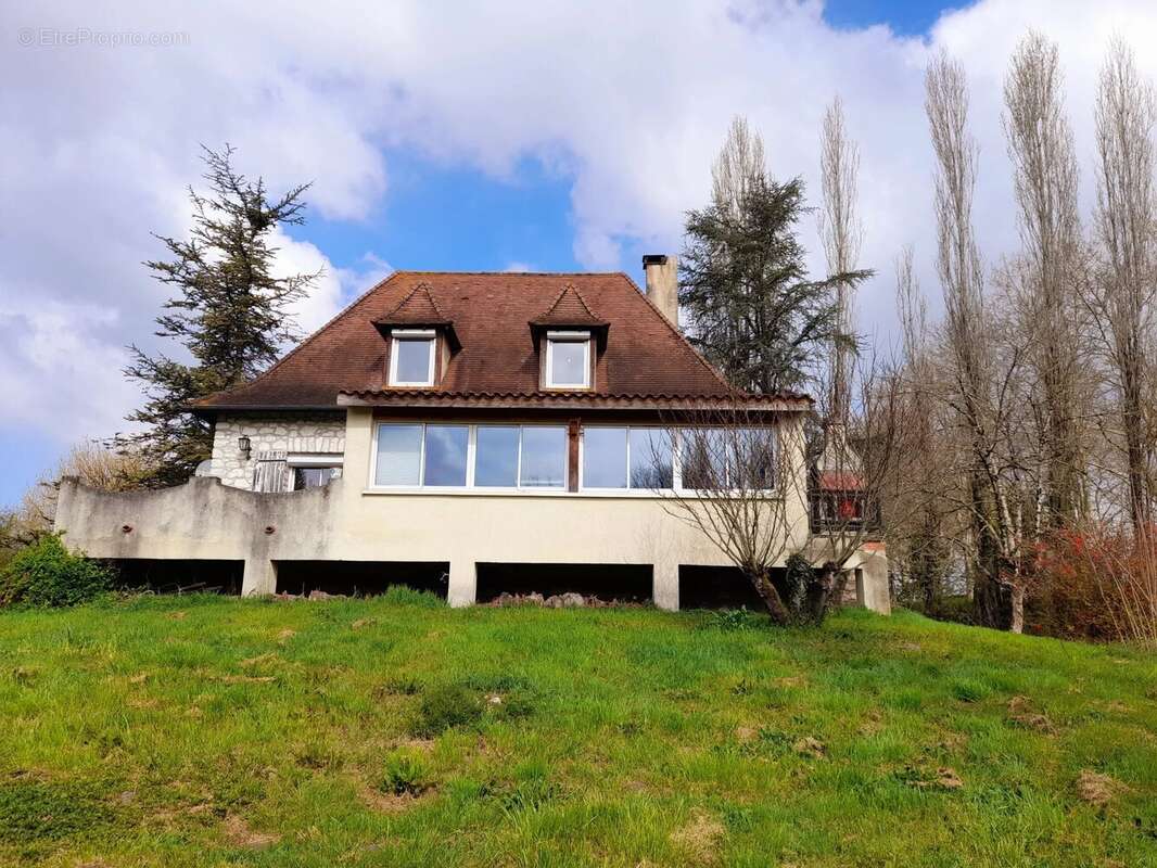 Maison à ISSIGEAC