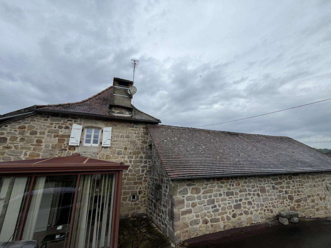 Maison à CUREMONTE