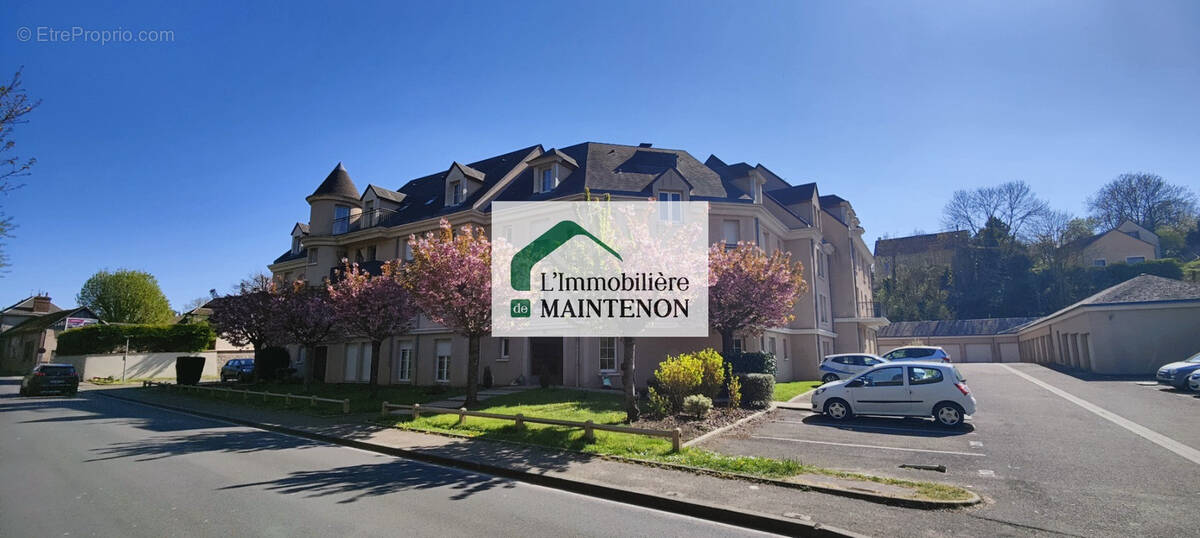 Appartement à MAINTENON