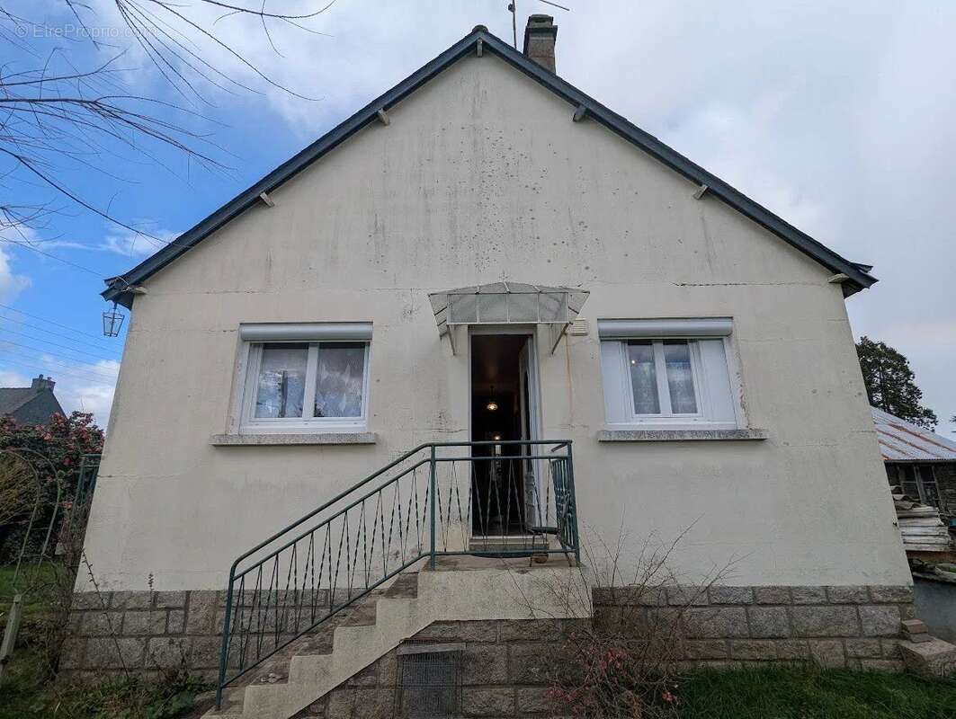 Maison à JOSSELIN