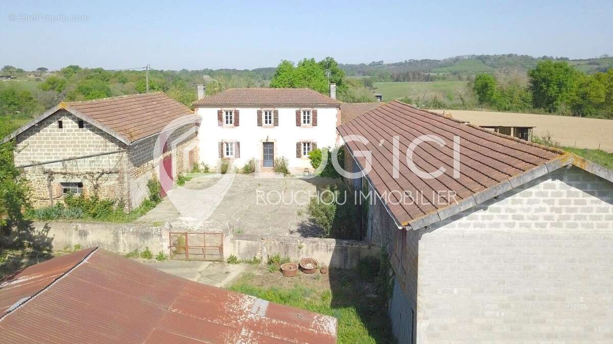 Maison à ARZACQ-ARRAZIGUET