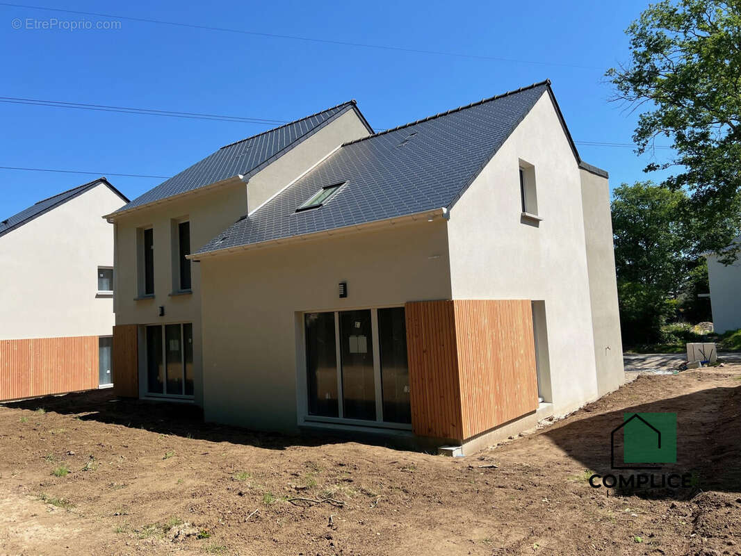 Maison à VIGNEUX-DE-BRETAGNE